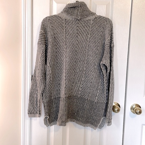 Eight Eight Eight” Large Grey Cowl Neck Sweater - Picture 5 of 8